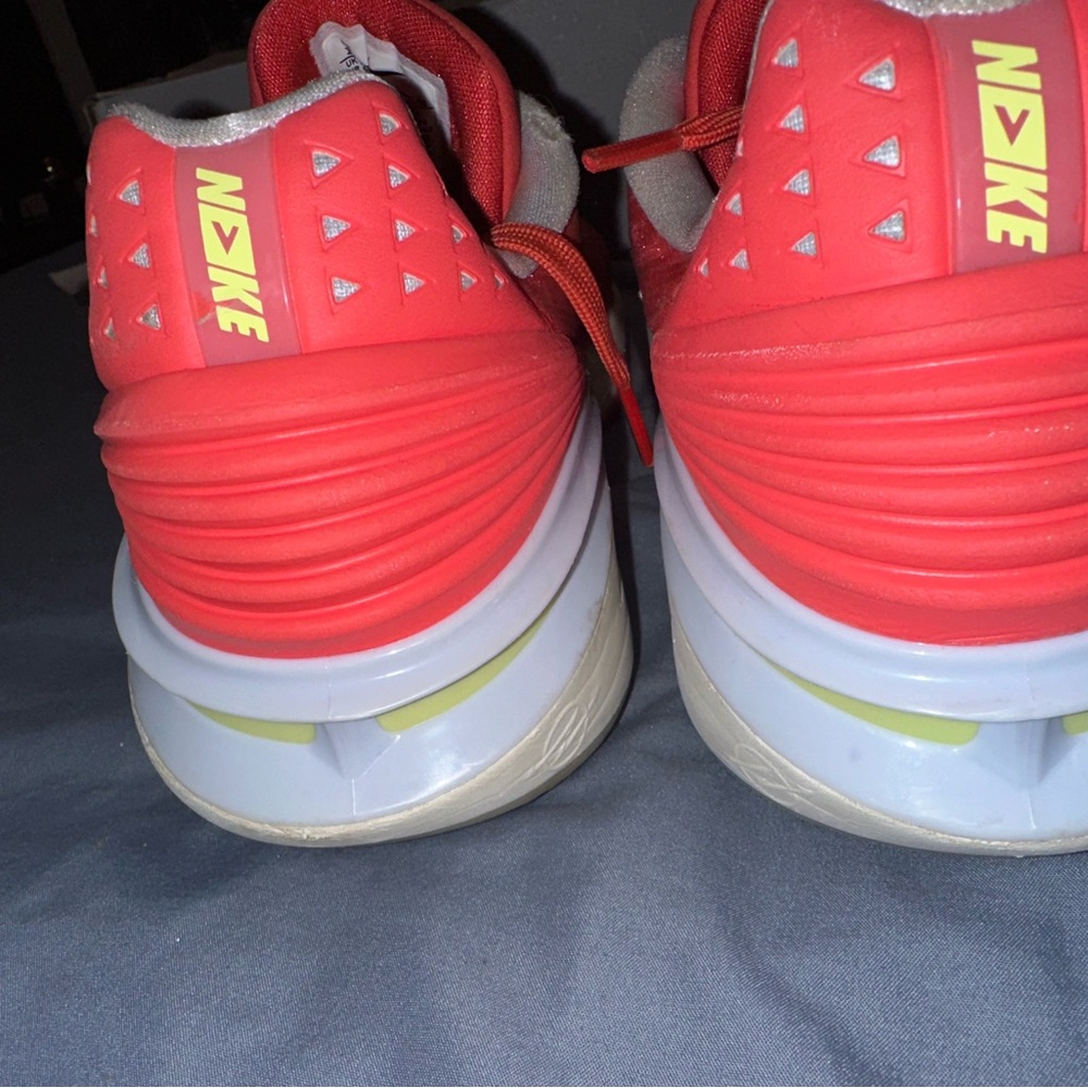Nike Air Zoom GT Cut 2 NY vs. NY Sneakers Size 12M - Picture 5 of 6
